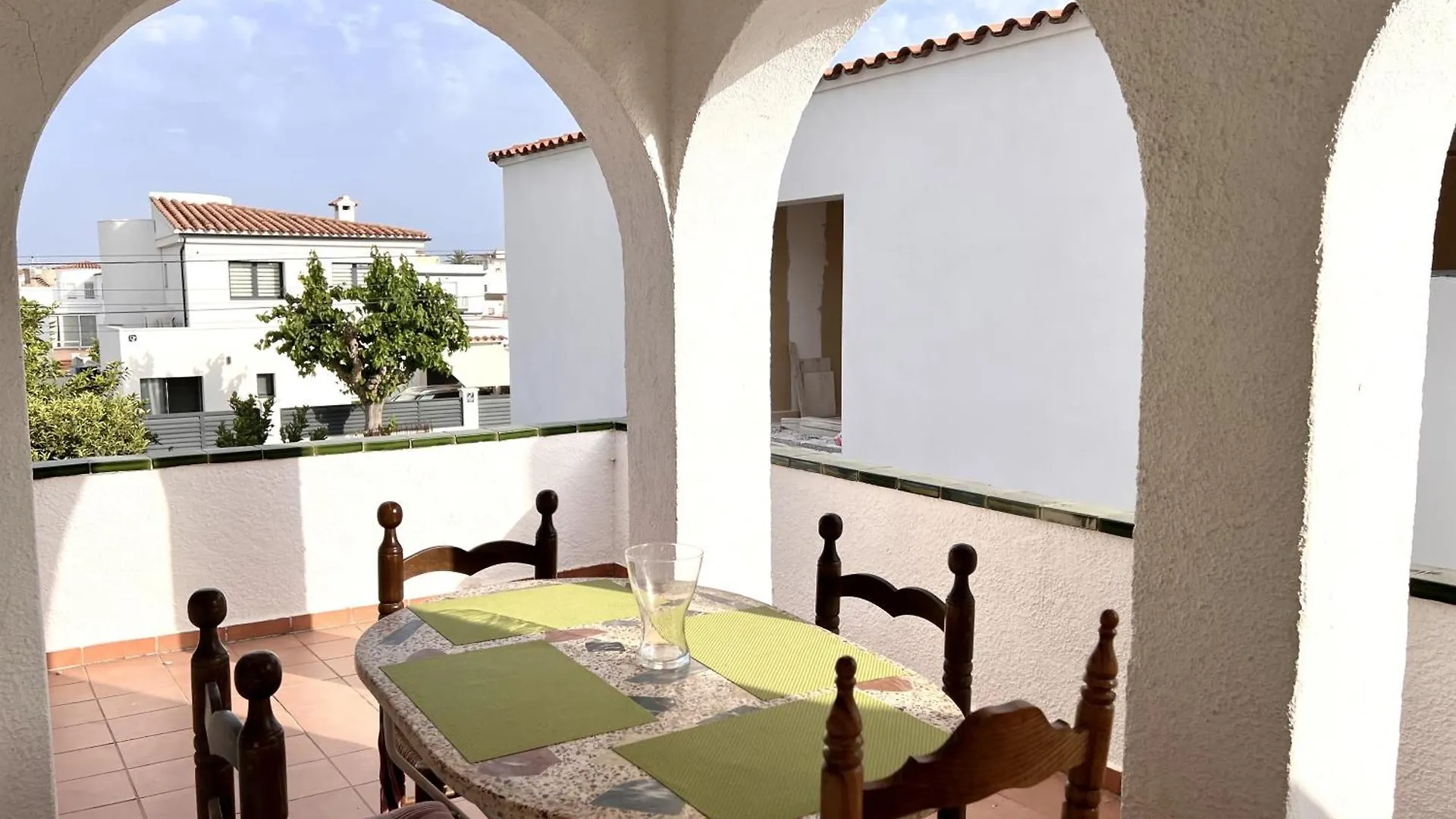 Creus Apartamento Dos Habitaciones Empuriabrava Lägenhet